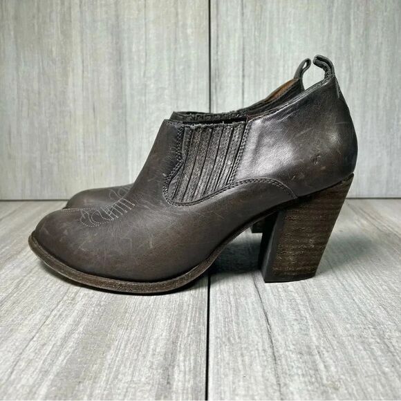RARE Frye Llana Shootie Western Ankle Bootie Block Heel Boot Women’s Size 9.5 - Picture 3 of 10